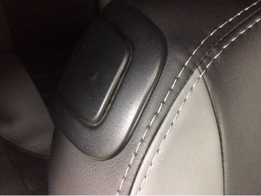 Авточехлы на Ford Focus 2 Coupe Авточехлы на Ford Focus 2 Coupe