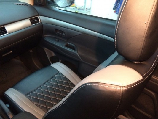 Авточехлы на Mitsubishi Outlander 3 Авточехлы на Mitsubishi Outlander 3