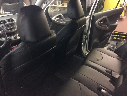 Каркасные авточехлы на Toyota RAV 4 CA30