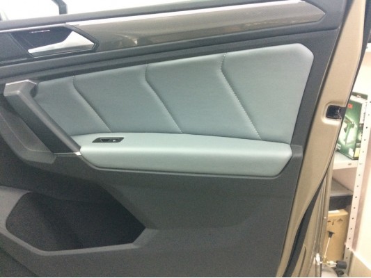 Перетяжка дверных карт Перетяжка дверных карт